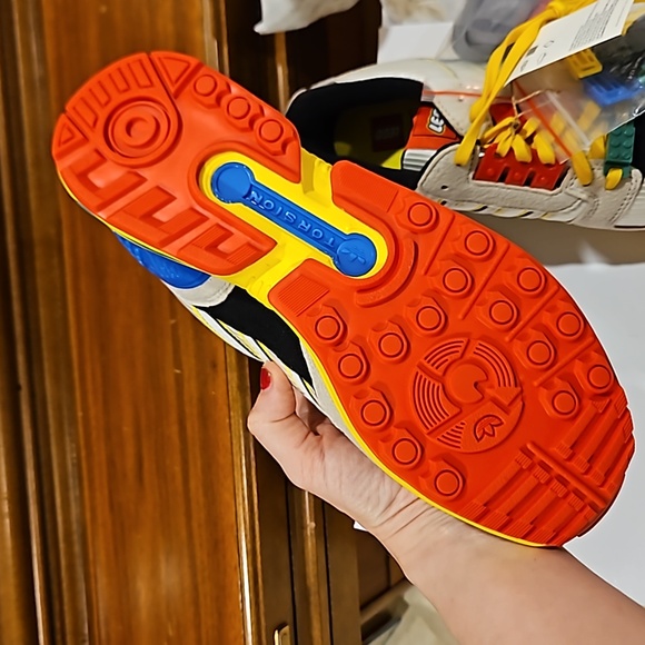 Adidas ZX 8000 LEGO Limited Edition Shoes Men's - Picture 8 of 11